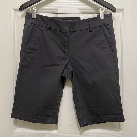 NEW Ann Taylor LOFT Bermuda Roll Shorts Khaki Chinos Dark Gray Sz 6 Petite NWT - Picture 1 of 11